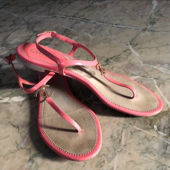 CHANEL sandals - Picture 3 of 9